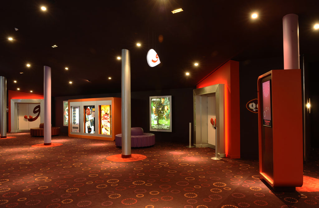 Gaumont Multiplexe Montpellier Deco Lacroix Dec 2010